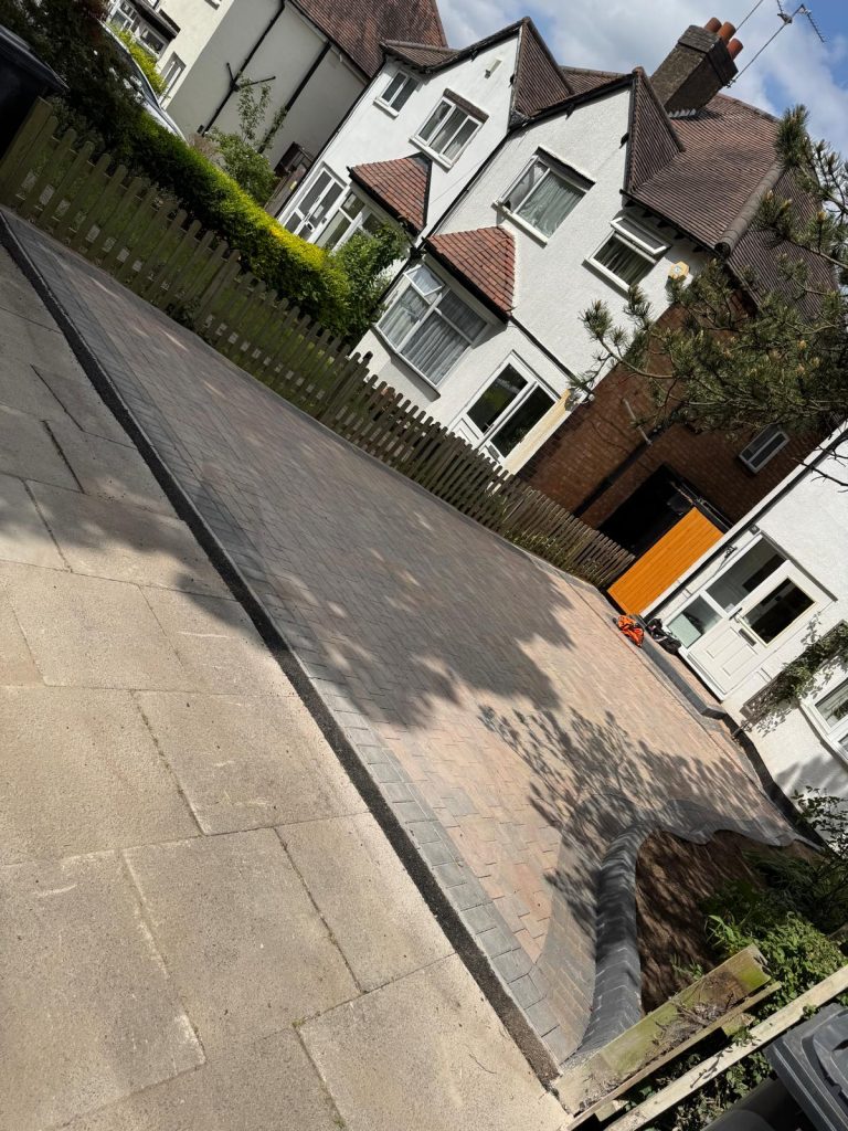 Mighty Contractors paving and landscaping project 10